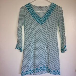 Debbie Katz Girls beach coverup. Size L